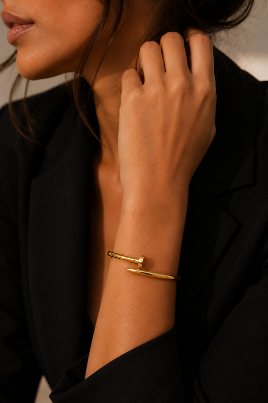 LR Luxe Nail