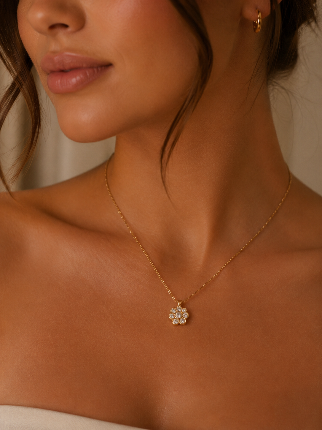 LR Fleur Necklace