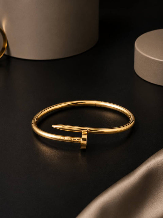 LR Luxe Nail